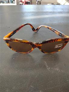 Persol PO3250S Square Sunglasses, Terra Di Siena/Azure Gradient Blue, 55 mm 並行輸入品 : Persol PO3250S Square Sunglasses, Black⁄Grey Gradient